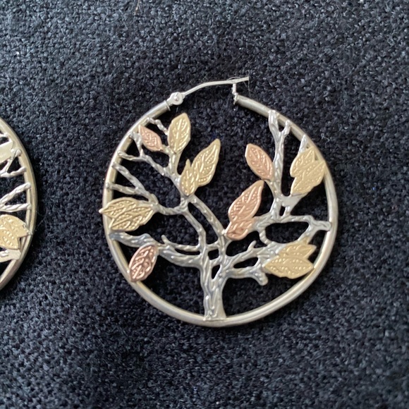 Estate SLC 14K Tri-Gold & Sterling Silver Hoops - Picture 9 of 10